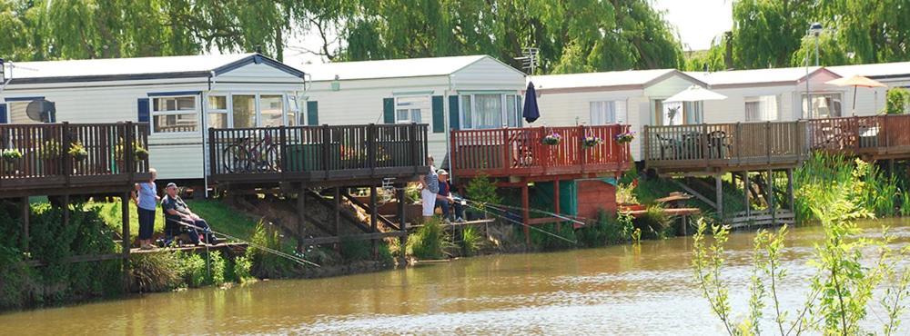 7 Lakes Breaks At 7 Lakes Country Park Crowle  Exterior foto