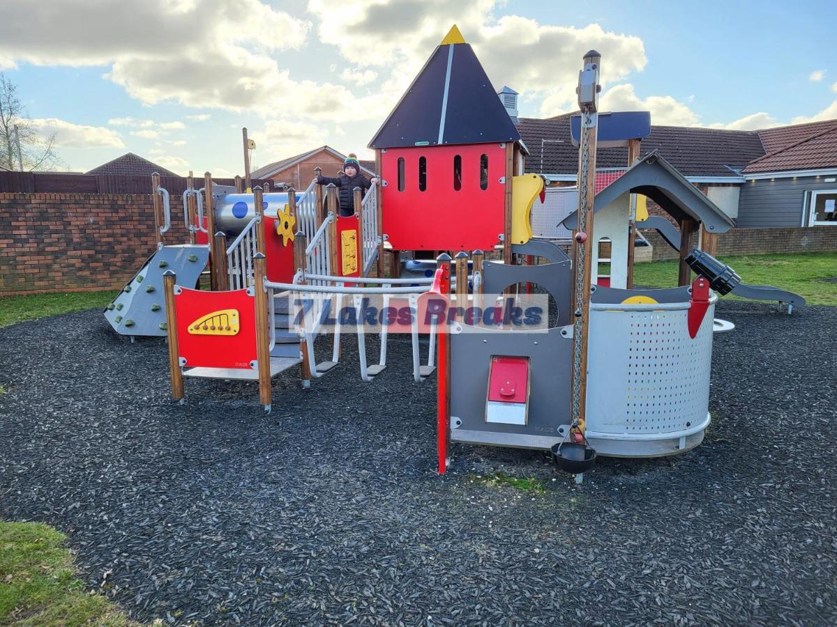 7 Lakes Breaks At 7 Lakes Country Park Crowle  Exterior foto